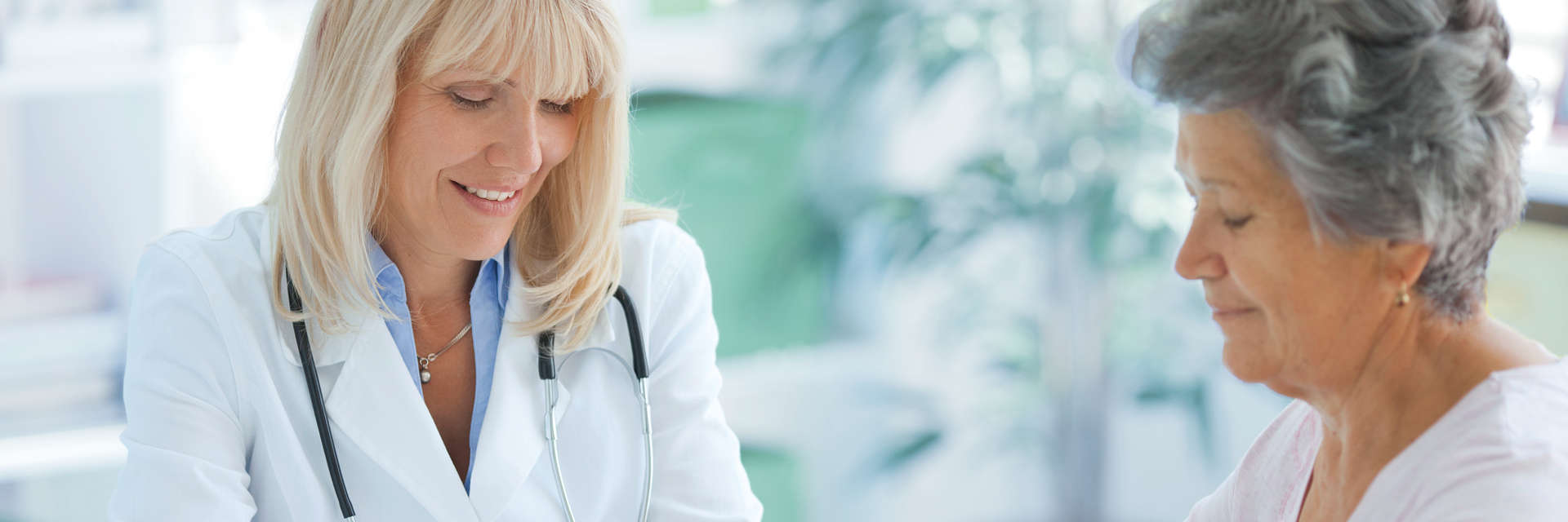 Women's health, prevention, elderly lady, patient, doctor, methylation marker test QIAsure, 04/2016, (Person/s, Photography, MDx, Women’s health (WH), Doctor/Physician, Patient, Doctors office, Portrait)